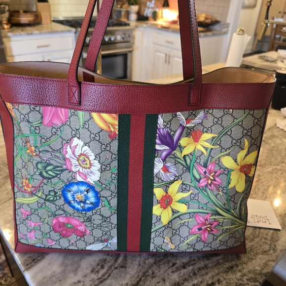 Gucci Ophidia Flora GG Soft Tote - Picture 7 of 10